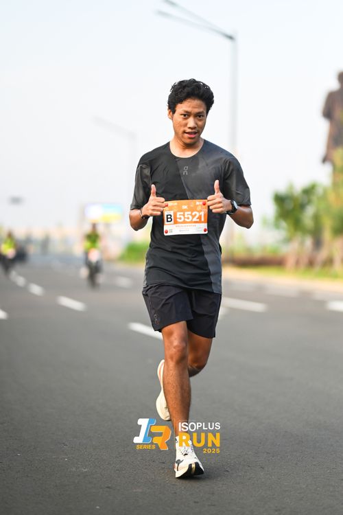 Race photo from ISOPLUS RUN 2025 - JAKARTA