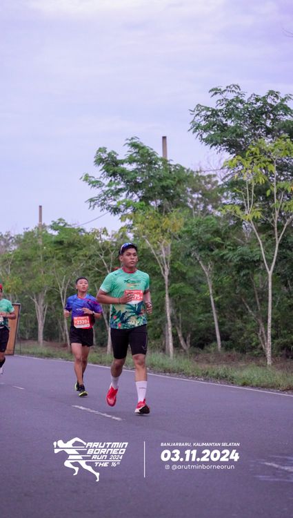 Race photo from Arutmin Borneo Run 2024