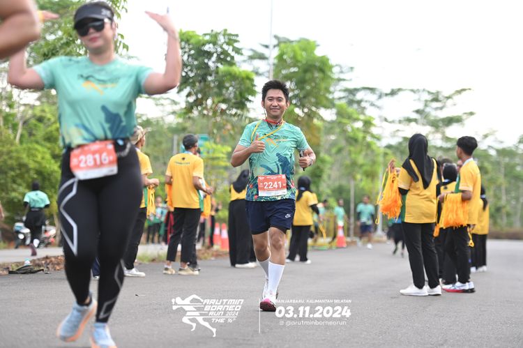 Race photo from Arutmin Borneo Run 2024