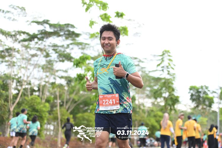 Race photo from Arutmin Borneo Run 2024