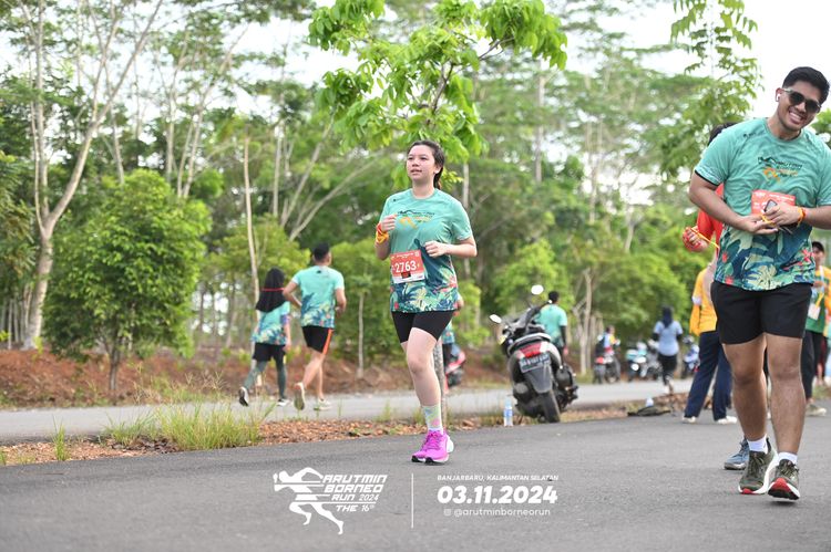 Race photo from Arutmin Borneo Run 2024