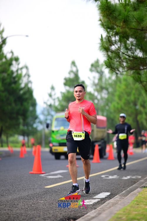 Race photo from CISANGKAN KBP CITY RUN 2025