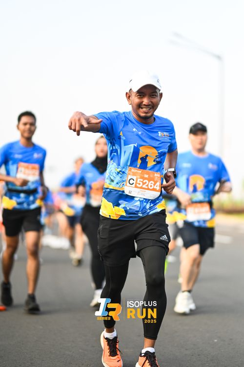 Race photo from ISOPLUS RUN 2025 - JAKARTA
