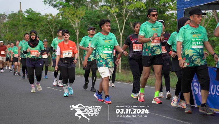 Race photo from Arutmin Borneo Run 2024