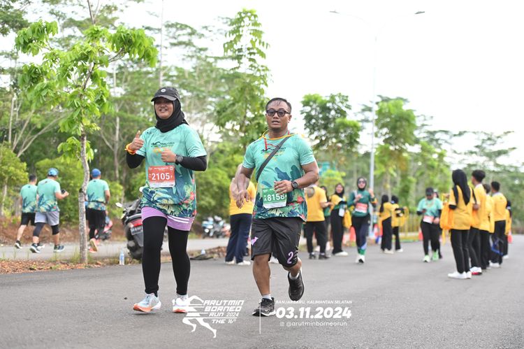 Race photo from Arutmin Borneo Run 2024