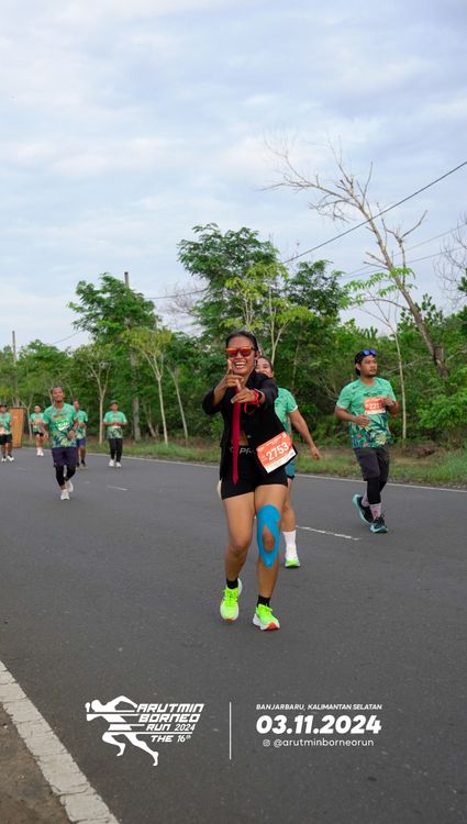 Race photo from Arutmin Borneo Run 2024