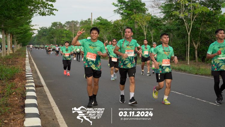 Race photo from Arutmin Borneo Run 2024