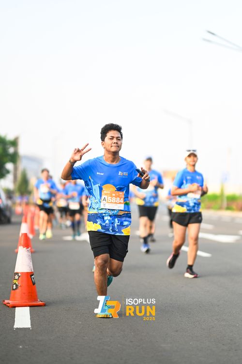 Race photo from ISOPLUS RUN 2025 - JAKARTA