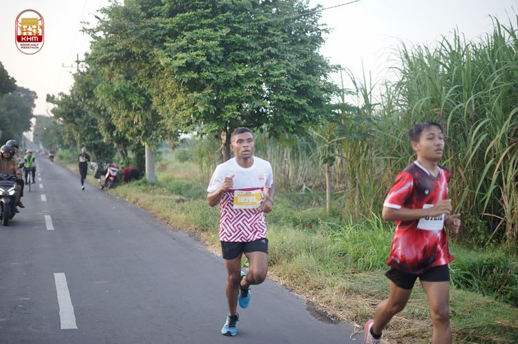 Race photo from Kediri Half Marathon 2024