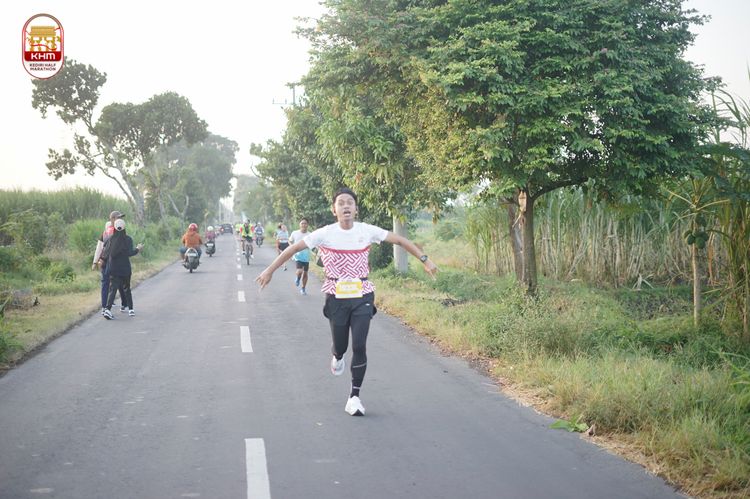 Race photo from Kediri Half Marathon 2024