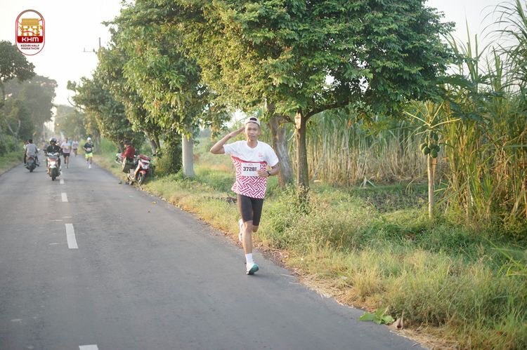 Race photo from Kediri Half Marathon 2024