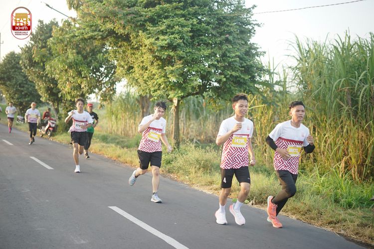 Race photo from Kediri Half Marathon 2024
