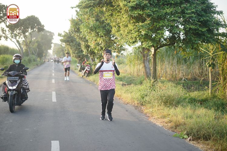 Race photo from Kediri Half Marathon 2024