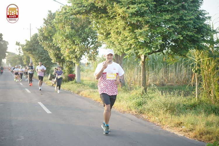 Race photo from Kediri Half Marathon 2024