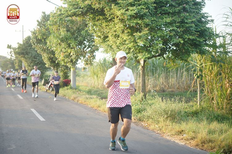 Race photo from Kediri Half Marathon 2024