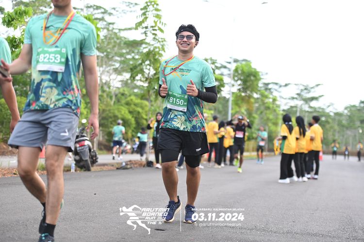 Race photo from Arutmin Borneo Run 2024
