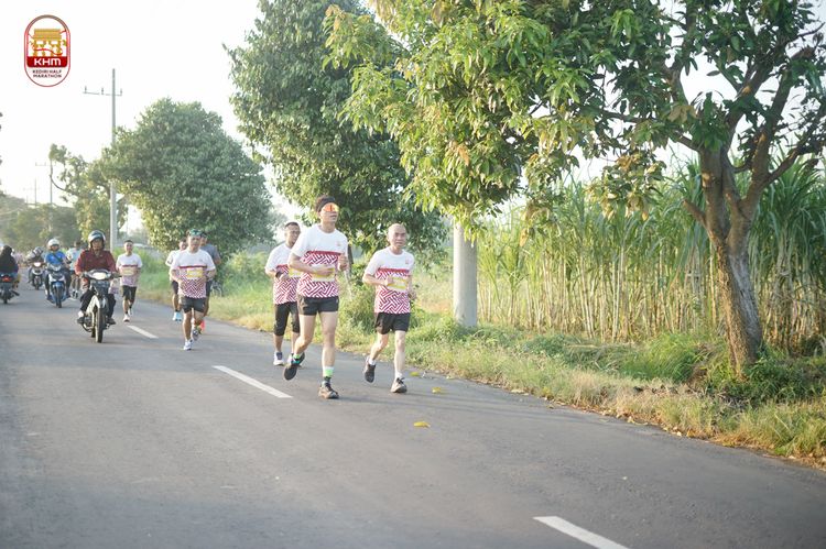Race photo from Kediri Half Marathon 2024