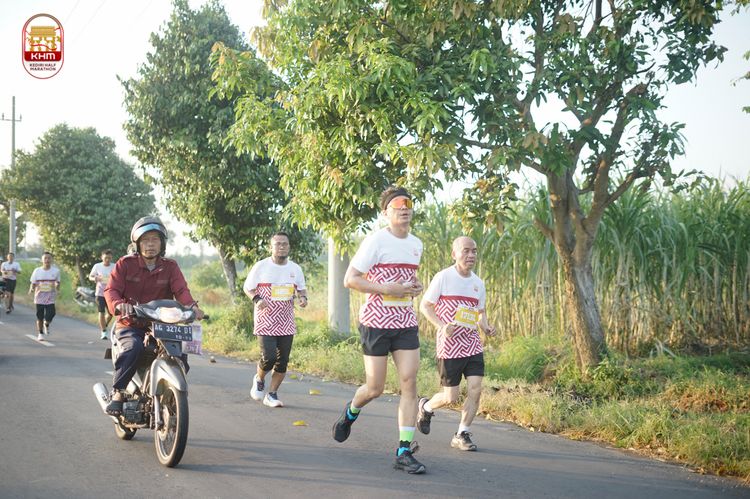 Race photo from Kediri Half Marathon 2024