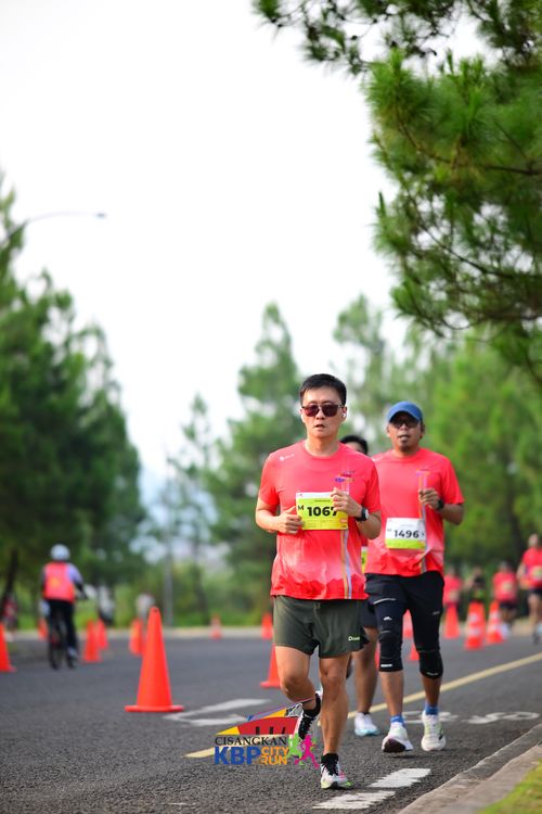 Race photo from CISANGKAN KBP CITY RUN 2025
