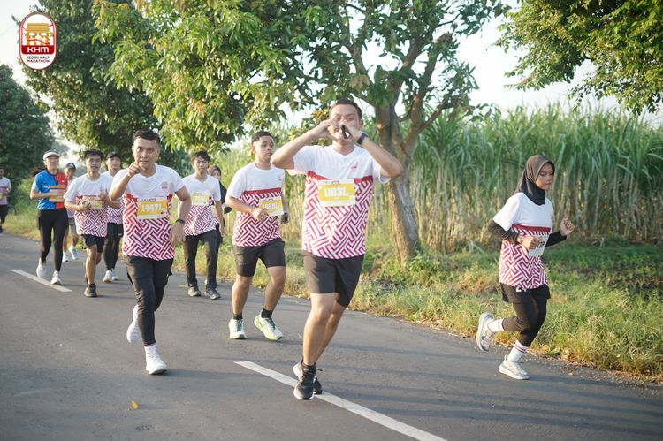 Race photo from Kediri Half Marathon 2024