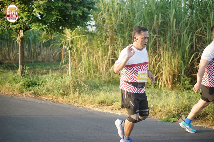 Race photo from Kediri Half Marathon 2024