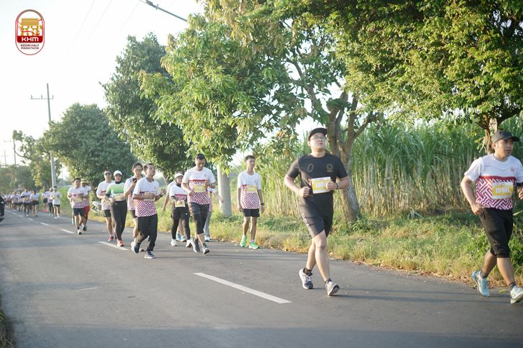 Race photo from Kediri Half Marathon 2024