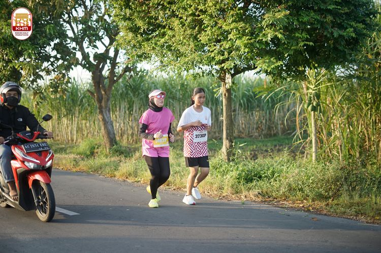 Race photo from Kediri Half Marathon 2024