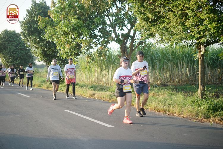 Race photo from Kediri Half Marathon 2024