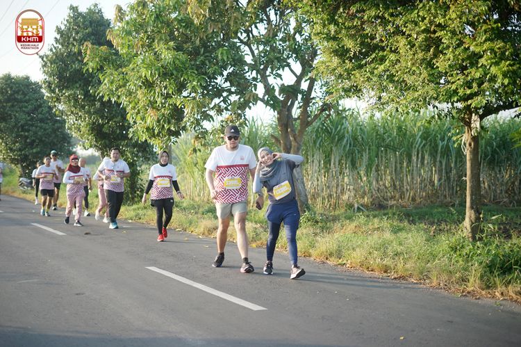 Race photo from Kediri Half Marathon 2024