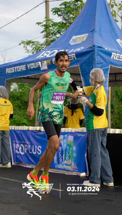 Race photo from Arutmin Borneo Run 2024