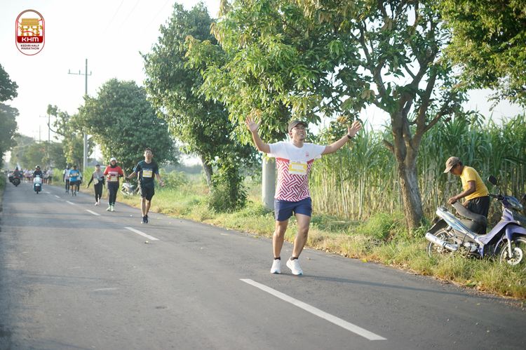 Race photo from Kediri Half Marathon 2024