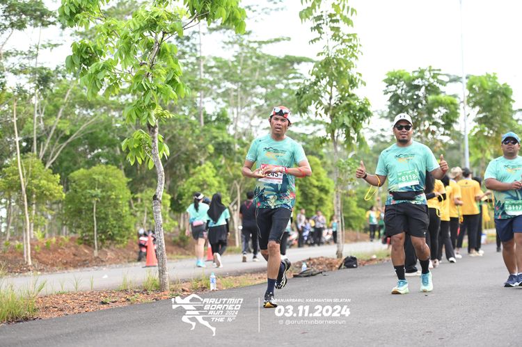Race photo from Arutmin Borneo Run 2024
