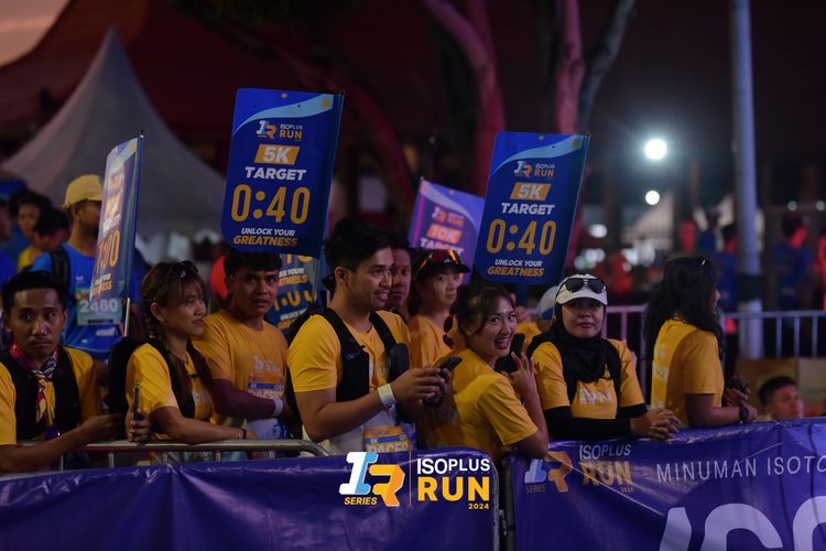 Race photo from Isoplus Run 2024 Surabaya