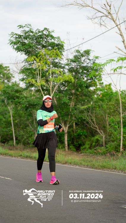 Race photo from Arutmin Borneo Run 2024