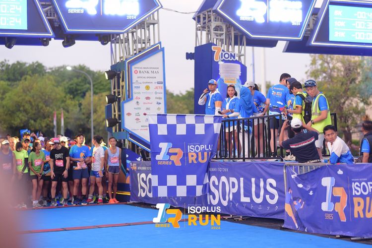 Race photo from Isoplus Run 2024 Surabaya