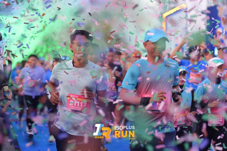Race photo from Isoplus Run 2024 Surabaya