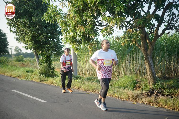 Race photo from Kediri Half Marathon 2024