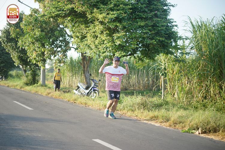 Race photo from Kediri Half Marathon 2024
