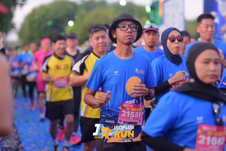 Race photo from Isoplus Run 2024 Surabaya