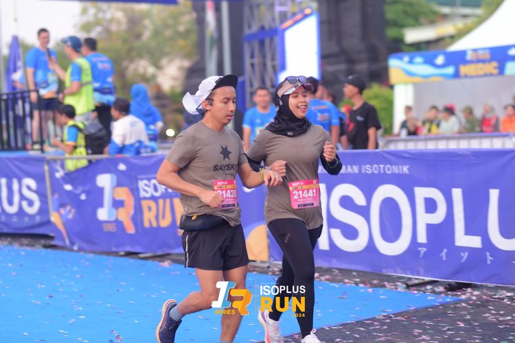 Race photo from Isoplus Run 2024 Surabaya