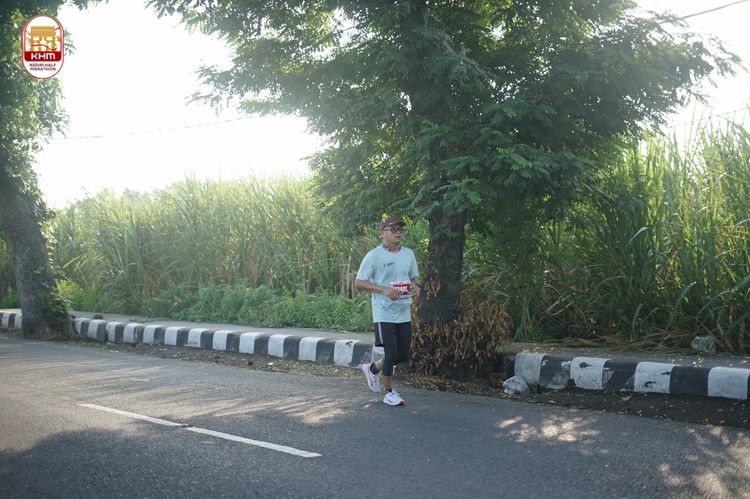 Race photo from Kediri Half Marathon 2024