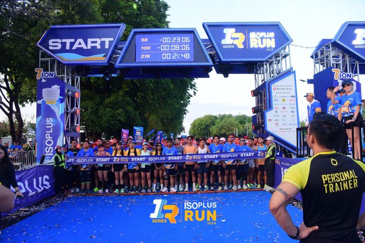 Race photo from Isoplus Run 2024 Surabaya