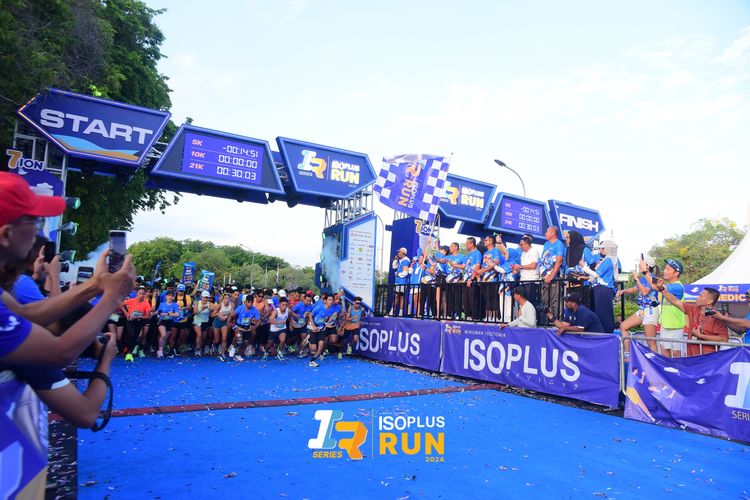 Race photo from Isoplus Run 2024 Surabaya