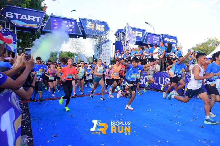 Race photo from Isoplus Run 2024 Surabaya