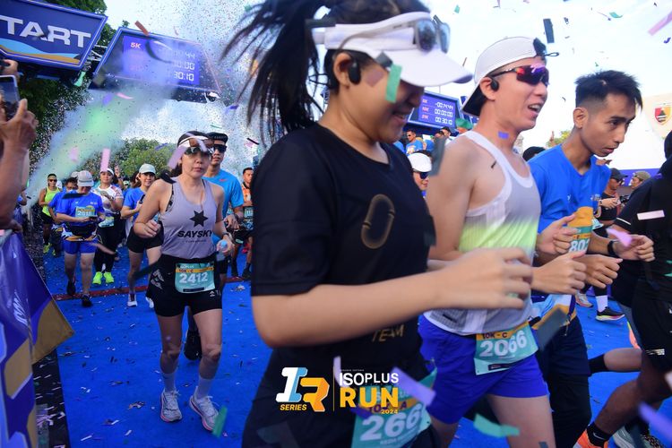 Race photo from Isoplus Run 2024 Surabaya