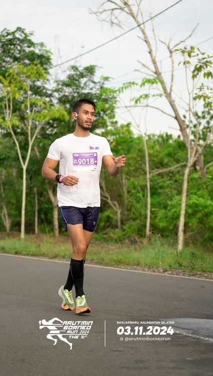 Race photo from Arutmin Borneo Run 2024