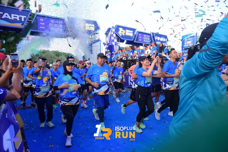 Race photo from Isoplus Run 2024 Surabaya