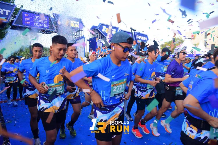 Race photo from Isoplus Run 2024 Surabaya
