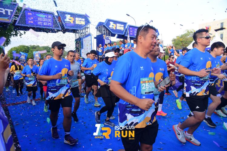 Race photo from Isoplus Run 2024 Surabaya