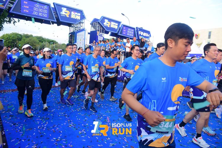 Race photo from Isoplus Run 2024 Surabaya